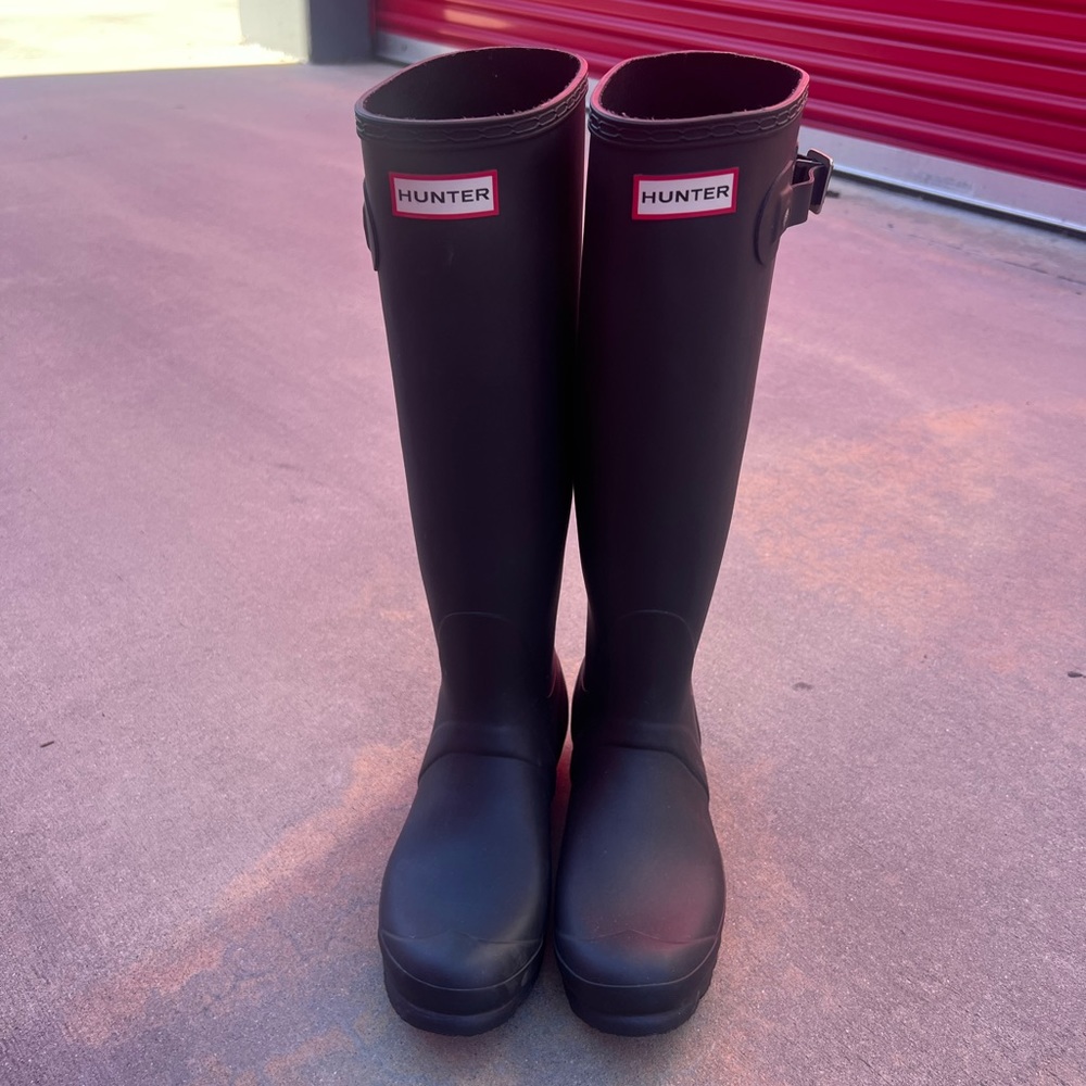 Hunter tall rain boots